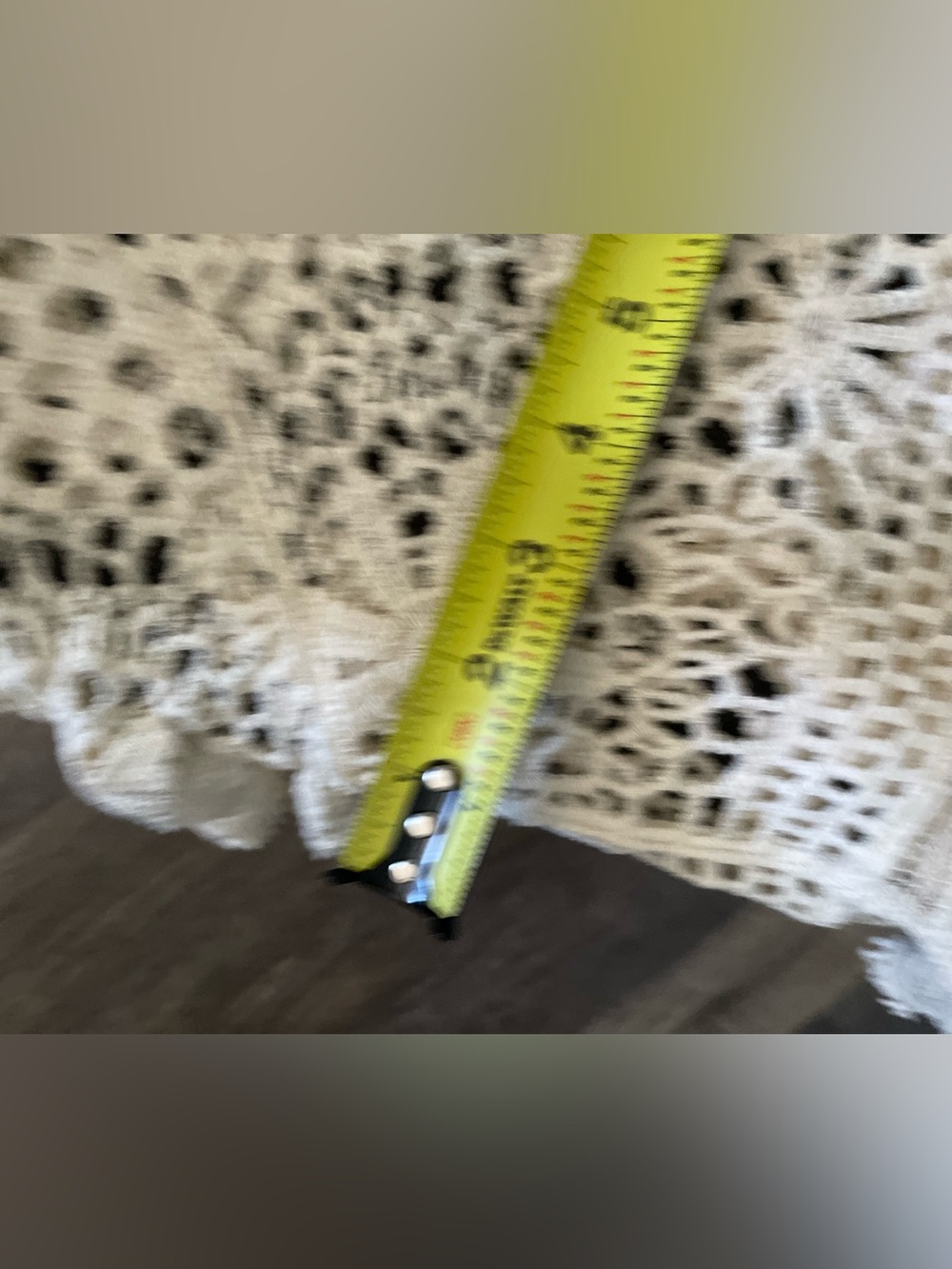 Cream Lace Top ~ Like New - Picture 5 of 7